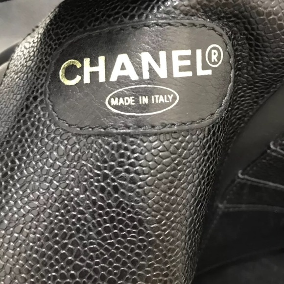 Chanel caviar leather attaché briefcase w/Keys - Picture 10 of 12